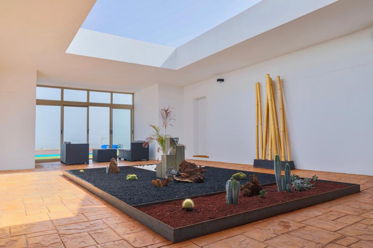 Villa Vento By Calima Villas Costa De Antigua Extérieur photo