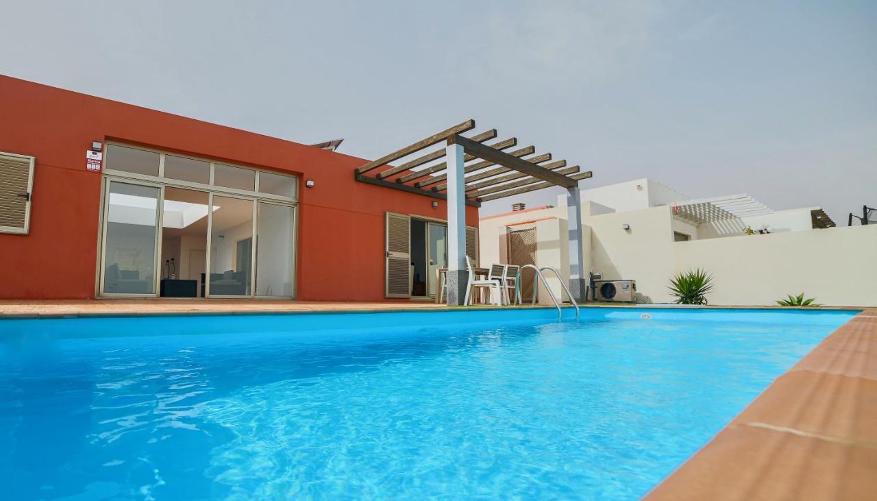Villa Vento By Calima Villas Costa De Antigua Extérieur photo